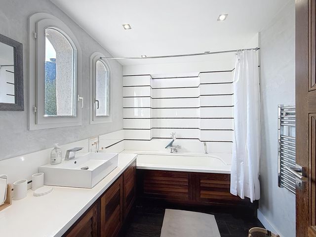 maison à vendre - 5 pièces - 110.0 m2 - CAVALAIRE SUR MER - 83 - PROVENCE-ALPES-COTE-D-AZUR - Century 21 Bianchi Transactions