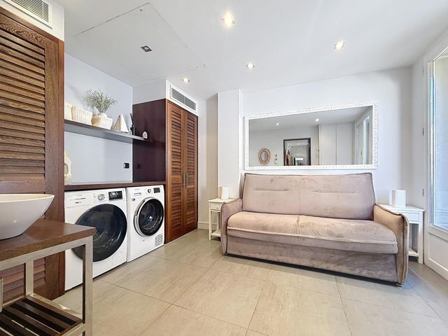 maison à vendre - 5 pièces - 110.0 m2 - CAVALAIRE SUR MER - 83 - PROVENCE-ALPES-COTE-D-AZUR - Century 21 Bianchi Transactions