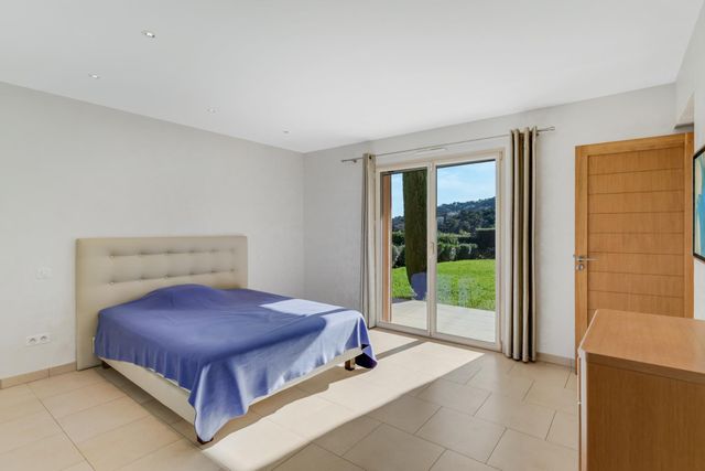 maison à vendre - 8 pièces - 300.0 m2 - CAVALAIRE SUR MER - 83 - PROVENCE-ALPES-COTE-D-AZUR - Century 21 Bianchi Transactions