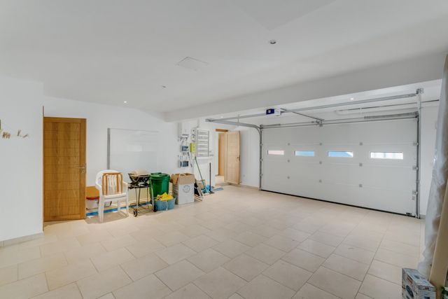 maison à vendre - 8 pièces - 300.0 m2 - CAVALAIRE SUR MER - 83 - PROVENCE-ALPES-COTE-D-AZUR - Century 21 Bianchi Transactions