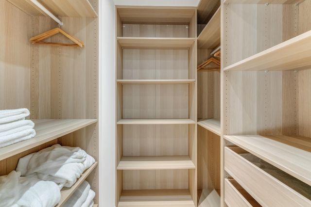 maison à vendre - 7 pièces - 186.0 m2 - GASSIN - 83 - PROVENCE-ALPES-COTE-D-AZUR - Century 21 Bianchi Transactions