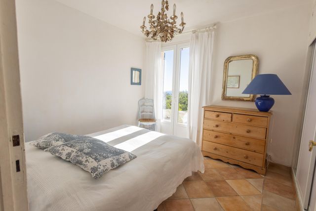 maison à vendre - 6 pièces - 113.0 m2 - LA CROIX VALMER - 83 - PROVENCE-ALPES-COTE-D-AZUR - Century 21 Bianchi Transactions