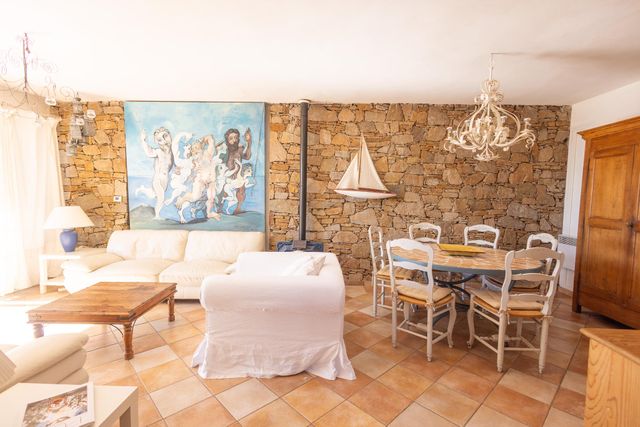 maison à vendre - 6 pièces - 113.0 m2 - LA CROIX VALMER - 83 - PROVENCE-ALPES-COTE-D-AZUR - Century 21 Bianchi Transactions