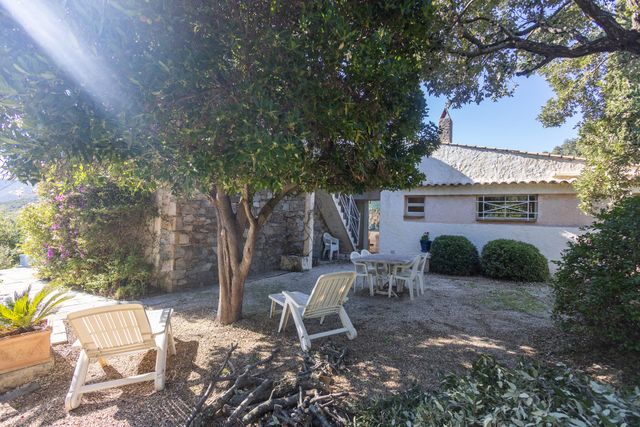 maison à vendre - 6 pièces - 113.0 m2 - LA CROIX VALMER - 83 - PROVENCE-ALPES-COTE-D-AZUR - Century 21 Bianchi Transactions