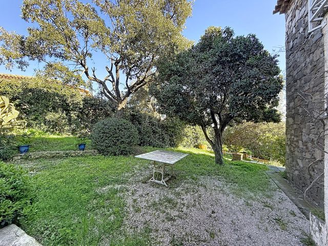 maison à vendre - 5 pièces - 115.0 m2 - LA CROIX VALMER - 83 - PROVENCE-ALPES-COTE-D-AZUR - Century 21 Bianchi Transactions