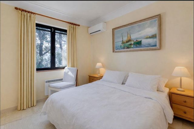 maison à vendre - 6 pièces - 160.0 m2 - CAVALAIRE SUR MER - 83 - PROVENCE-ALPES-COTE-D-AZUR - Century 21 Bianchi Transactions