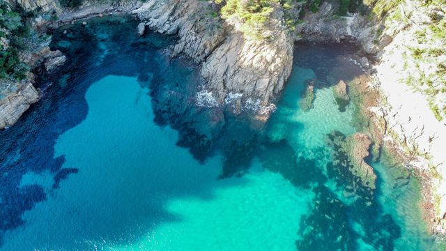 maison à vendre - 6 pièces - 160.0 m2 - CAVALAIRE SUR MER - 83 - PROVENCE-ALPES-COTE-D-AZUR - Century 21 Bianchi Transactions