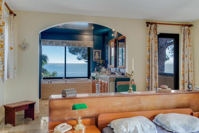 maison à vendre - 6 pièces - 160.0 m2 - CAVALAIRE SUR MER - 83 - PROVENCE-ALPES-COTE-D-AZUR - Century 21 Bianchi Transactions