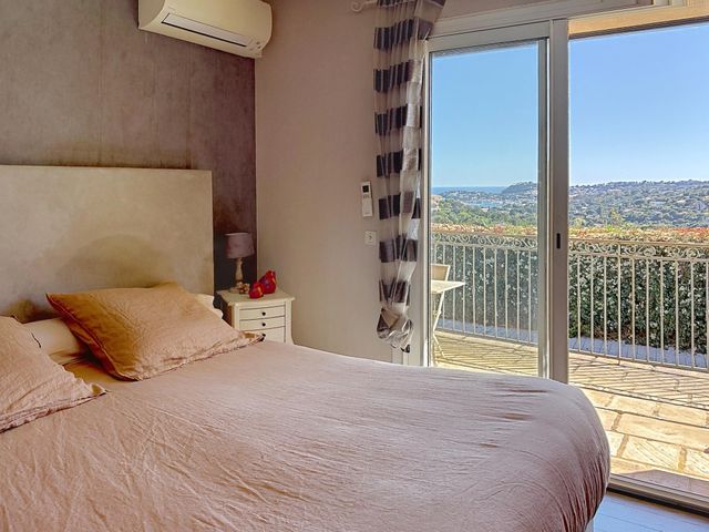maison à vendre - 6 pièces - 133.0 m2 - CAVALAIRE SUR MER - 83 - PROVENCE-ALPES-COTE-D-AZUR - Century 21 Bianchi Transactions
