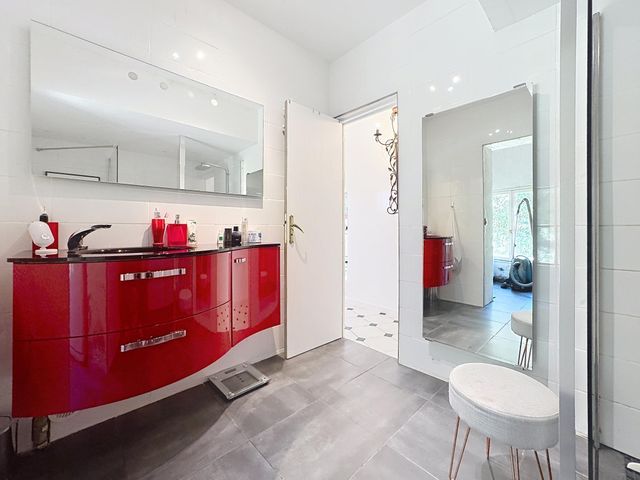 maison à vendre - 6 pièces - 133.0 m2 - CAVALAIRE SUR MER - 83 - PROVENCE-ALPES-COTE-D-AZUR - Century 21 Bianchi Transactions