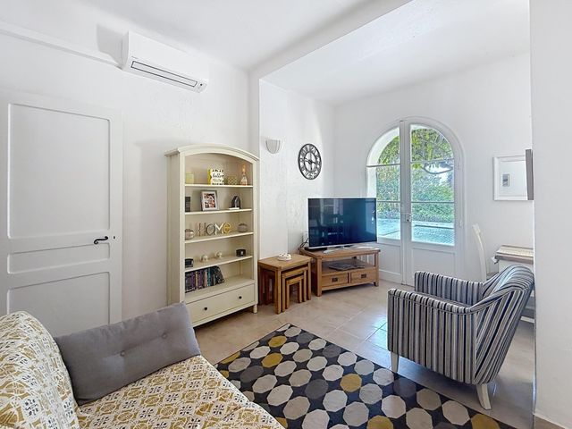 maison à vendre - 20 pièces - 360.0 m2 - LA CROIX VALMER - 83 - PROVENCE-ALPES-COTE-D-AZUR - Century 21 Bianchi Transactions