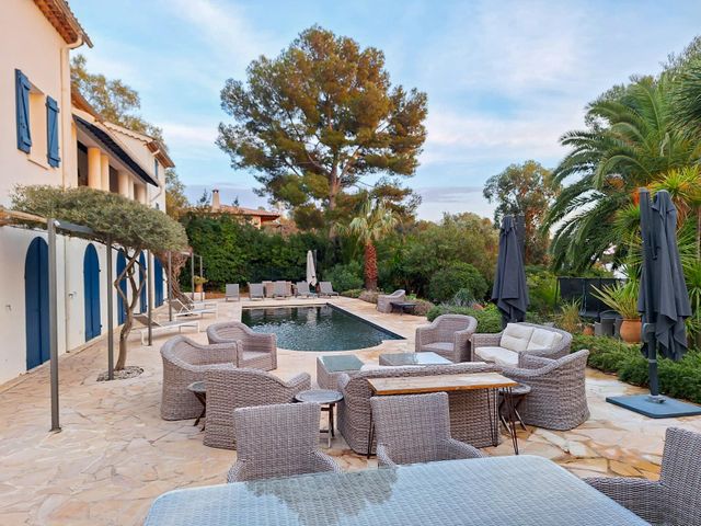 Maison à vendre LA CROIX VALMER