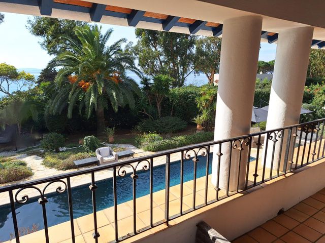 maison à vendre - 20 pièces - 360.0 m2 - LA CROIX VALMER - 83 - PROVENCE-ALPES-COTE-D-AZUR - Century 21 Bianchi Transactions