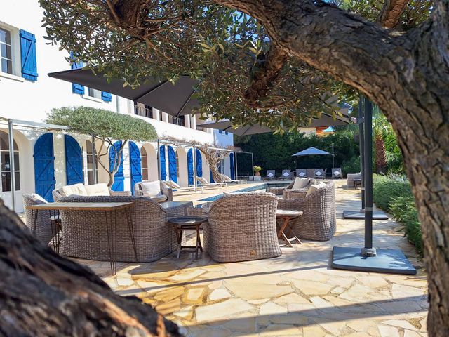 maison à vendre - 20 pièces - 360.0 m2 - LA CROIX VALMER - 83 - PROVENCE-ALPES-COTE-D-AZUR - Century 21 Bianchi Transactions