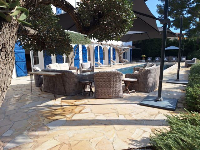 maison à vendre - 20 pièces - 360.0 m2 - LA CROIX VALMER - 83 - PROVENCE-ALPES-COTE-D-AZUR - Century 21 Bianchi Transactions