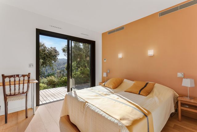 maison à vendre - 10 pièces - 330.0 m2 - LA CROIX VALMER - 83 - PROVENCE-ALPES-COTE-D-AZUR - Century 21 Bianchi Transactions