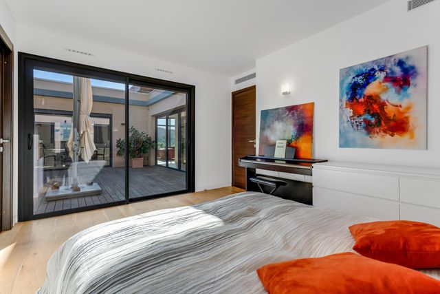 maison à vendre - 10 pièces - 330.0 m2 - LA CROIX VALMER - 83 - PROVENCE-ALPES-COTE-D-AZUR - Century 21 Bianchi Transactions