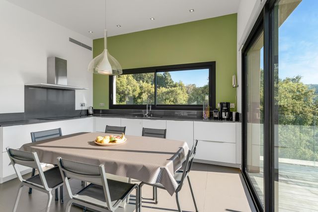 maison à vendre - 10 pièces - 330.0 m2 - LA CROIX VALMER - 83 - PROVENCE-ALPES-COTE-D-AZUR - Century 21 Bianchi Transactions