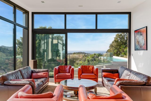 maison à vendre - 10 pièces - 330.0 m2 - LA CROIX VALMER - 83 - PROVENCE-ALPES-COTE-D-AZUR - Century 21 Bianchi Transactions