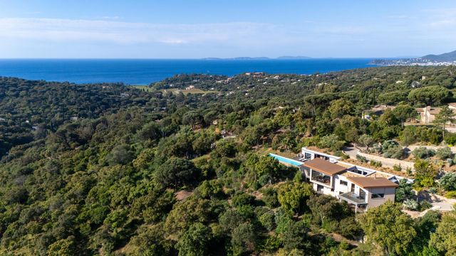 maison - LA CROIX VALMER - 83