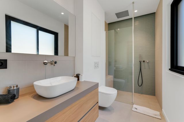 maison à vendre - 7 pièces - 320.0 m2 - GRIMAUD - 83 - PROVENCE-ALPES-COTE-D-AZUR - Century 21 Bianchi Transactions