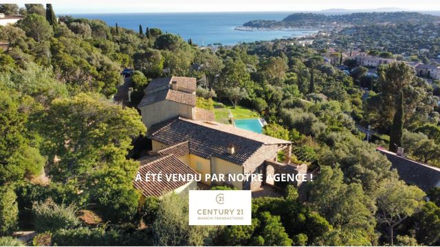 Maison à vendre CAVALAIRE SUR MER