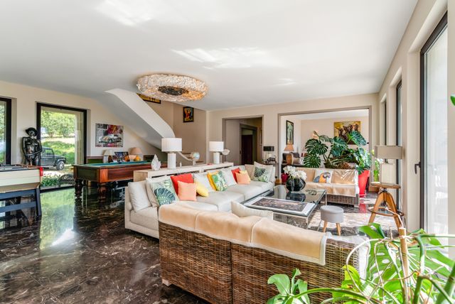 maison à vendre - 7 pièces - 300.0 m2 - LA CROIX VALMER - 83 - PROVENCE-ALPES-COTE-D-AZUR - Century 21 Bianchi Transactions