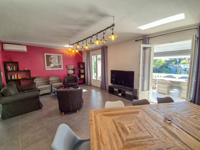 maison à vendre - 11 pièces - 224.0 m2 - LA CROIX VALMER - 83 - PROVENCE-ALPES-COTE-D-AZUR - Century 21 Bianchi Transactions