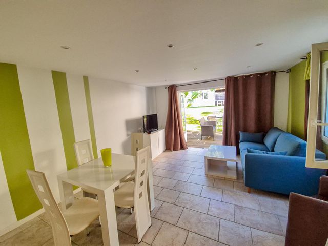 maison à vendre - 11 pièces - 224.0 m2 - LA CROIX VALMER - 83 - PROVENCE-ALPES-COTE-D-AZUR - Century 21 Bianchi Transactions