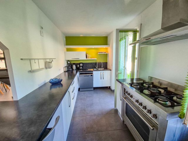 maison à vendre - 11 pièces - 224.0 m2 - LA CROIX VALMER - 83 - PROVENCE-ALPES-COTE-D-AZUR - Century 21 Bianchi Transactions