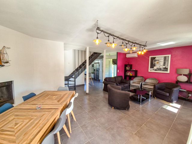 maison à vendre - 11 pièces - 224.0 m2 - LA CROIX VALMER - 83 - PROVENCE-ALPES-COTE-D-AZUR - Century 21 Bianchi Transactions