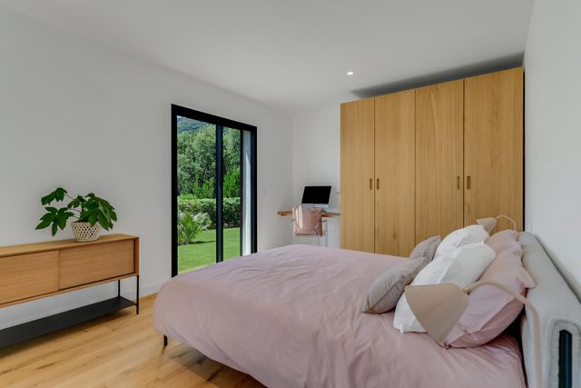 maison à vendre - 6 pièces - 240.0 m2 - CAVALAIRE SUR MER - 83 - PROVENCE-ALPES-COTE-D-AZUR - Century 21 Bianchi Transactions