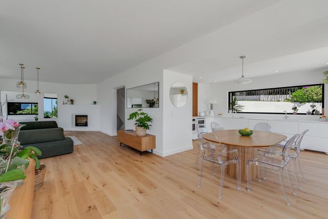 maison à vendre - 6 pièces - 240.0 m2 - CAVALAIRE SUR MER - 83 - PROVENCE-ALPES-COTE-D-AZUR - Century 21 Bianchi Transactions