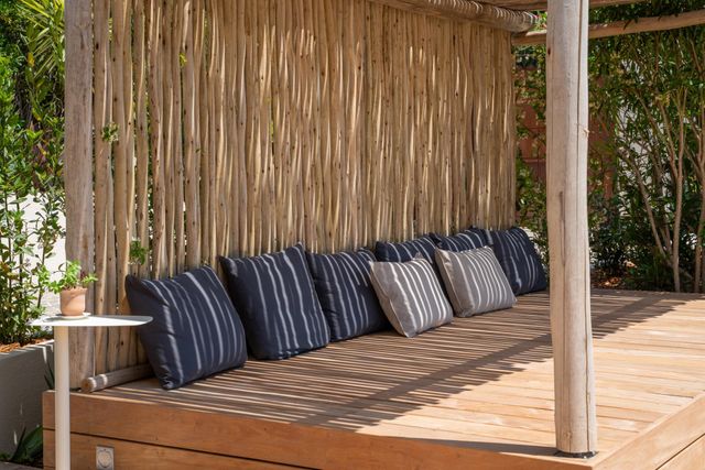 maison à vendre - 6 pièces - 240.0 m2 - CAVALAIRE SUR MER - 83 - PROVENCE-ALPES-COTE-D-AZUR - Century 21 Bianchi Transactions