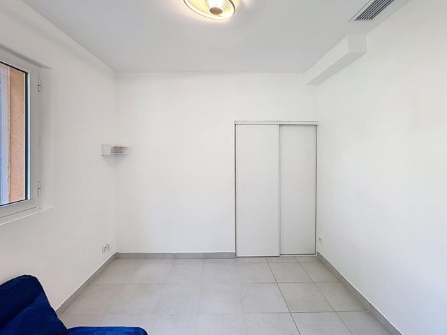 maison à vendre - 6 pièces - 113.0 m2 - CAVALAIRE SUR MER - 83 - PROVENCE-ALPES-COTE-D-AZUR - Century 21 Bianchi Transactions