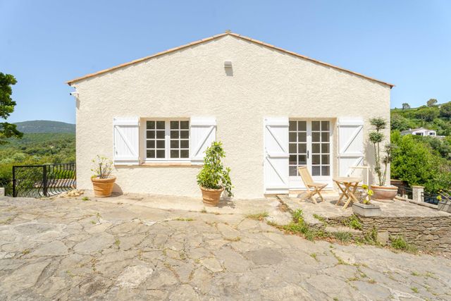 maison à vendre - 8 pièces - 225.0 m2 - LA CROIX VALMER - 83 - PROVENCE-ALPES-COTE-D-AZUR - Century 21 Bianchi Transactions