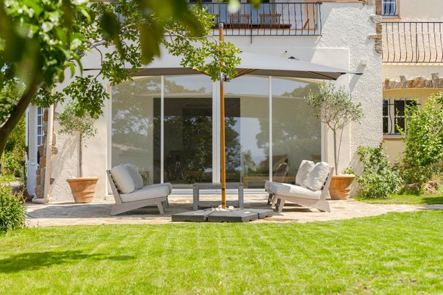 maison à vendre - 8 pièces - 225.0 m2 - LA CROIX VALMER - 83 - PROVENCE-ALPES-COTE-D-AZUR - Century 21 Bianchi Transactions