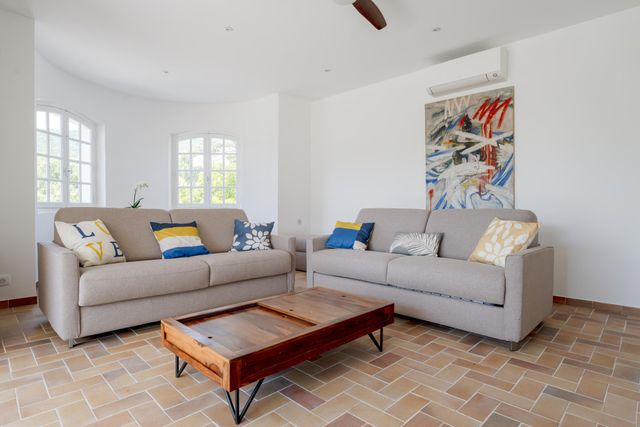 maison à vendre - 8 pièces - 225.0 m2 - LA CROIX VALMER - 83 - PROVENCE-ALPES-COTE-D-AZUR - Century 21 Bianchi Transactions