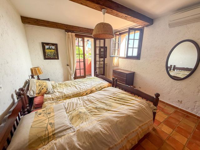 maison à vendre - 5 pièces - 140.0 m2 - CAVALAIRE SUR MER - 83 - PROVENCE-ALPES-COTE-D-AZUR - Century 21 Bianchi Transactions